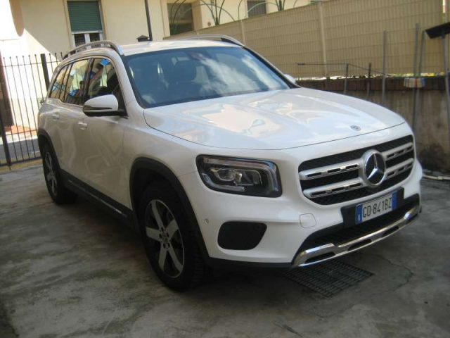 Mercedes-Benz GLB 200 D AUTOMATIC SPORT PLUS - foto 2 di 4