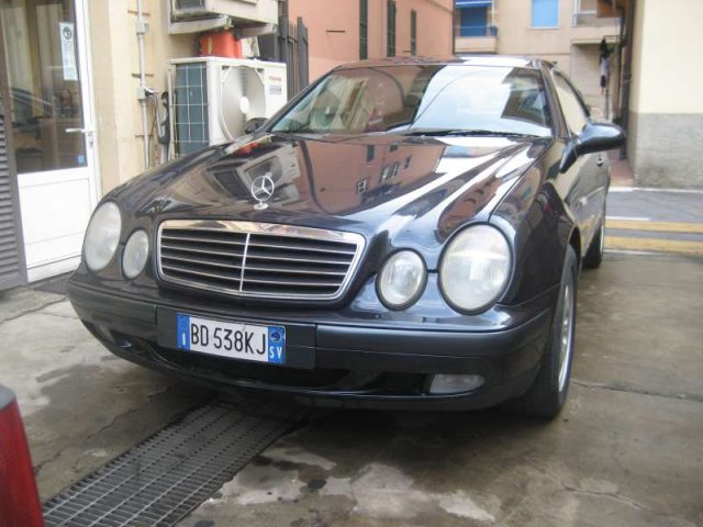 Mercedes-Benz CLK 200 KOMPRESSOR KAT ELEGANCE - foto 4 di 4