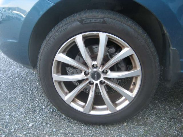 Hyundai SANTA FE 2.2 CRDI VGT DYNAMIC - foto 3 di 4
