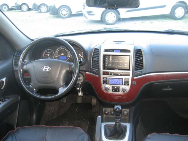 Hyundai SANTA FE 2.2 CRDI VGT DYNAMIC - foto 3 di 4