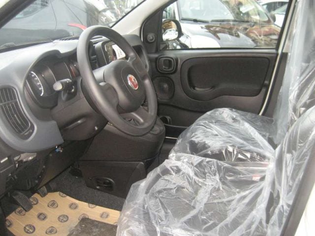 Fiat New Panda 1.0 FIREFLY S-S HYBRID CITY LIFE - foto 4 di 4
