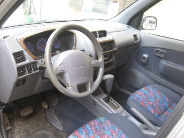 Daihatsu Terios 1.3 I 16V KAT 4WD DX - foto 4 di 4