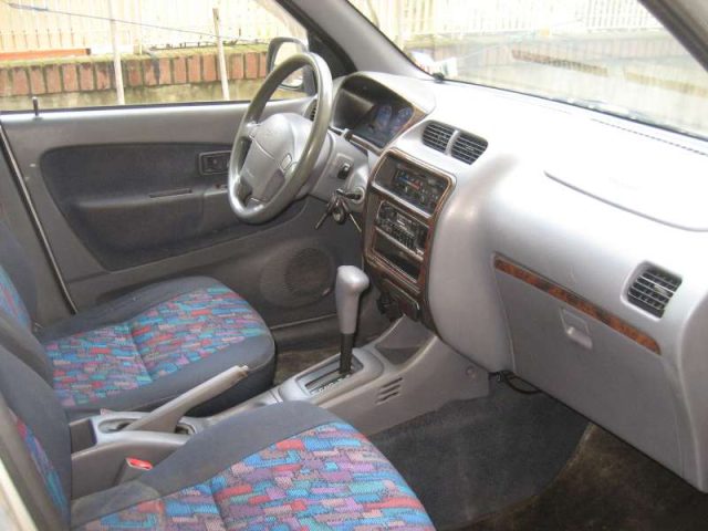Daihatsu Terios 1.3 I 16V KAT 4WD DX - foto 3 di 4