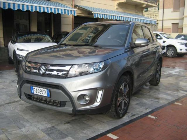 Suzuki Vitara 1.6 DDIS 4WD ALLGRIP V-TOP - foto 2 di 4
