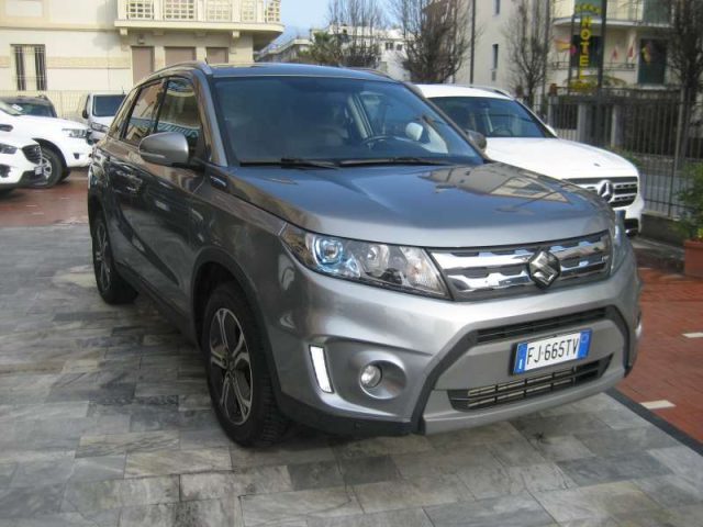 Suzuki Vitara 1.6 DDIS 4WD ALLGRIP V-TOP usato a ALBISSOLA MARINA