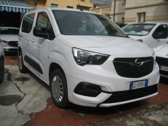 Opel Combo LIFE 1.5 D 100 CV S-S MT6 EDITION PLUS N1 usato a ALBISSOLA MARINA