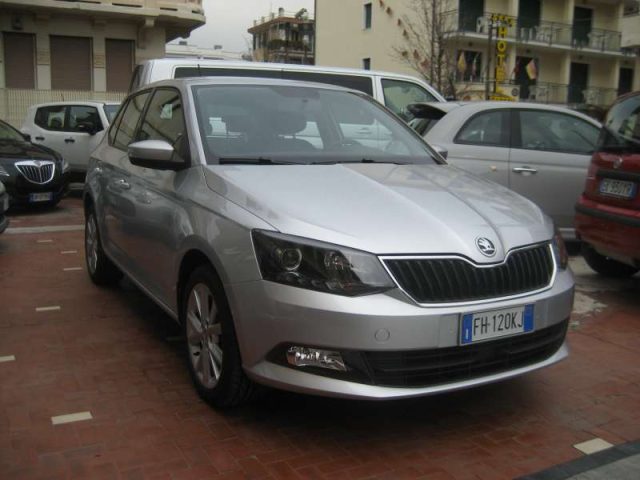 Skoda Fabia 1.4 TDI 75 CV AMBITION 5P - foto 2 di 4