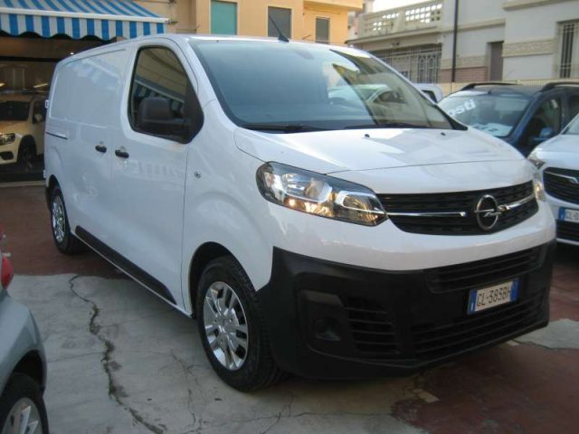 Opel Vivaro 1.5 DIESEL 120 CV S-S PL-TN ENJOY usato a ALBISSOLA MARINA