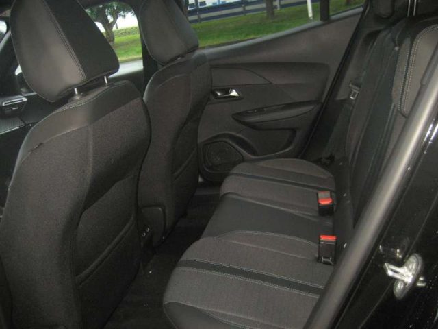 Peugeot 2008 PURETECH 100 S-S ALLURE - foto 4 di 4