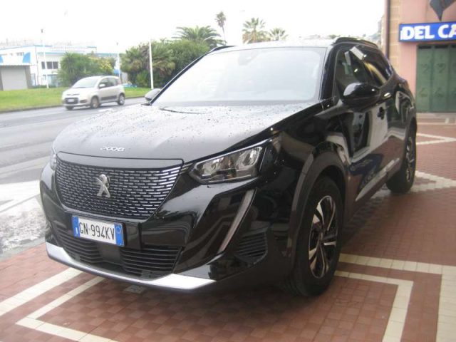 Peugeot 2008 PURETECH 100 S-S ALLURE - foto 2 di 4