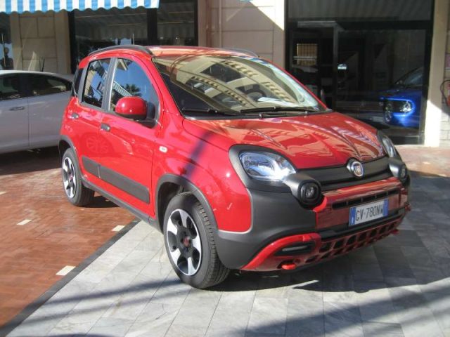 Fiat New Panda CROSS 1.0 FIREFLY S-S HYBRID usato a ALBISSOLA MARINA