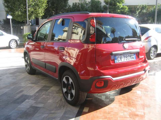 Fiat New Panda CROSS 1.0 FIREFLY S-S HYBRID - foto 2 di 4