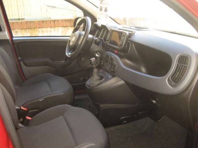 Fiat New Panda CROSS 1.0 FIREFLY S-S HYBRID - foto 4 di 4
