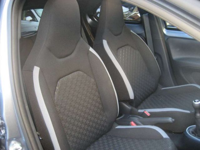 Toyota Aygo X 1.0 VVT-I 72 CV 5P TREND AIR - foto 2 di 4