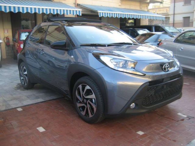 Toyota Aygo X 1.0 VVT-I 72 CV 5P TREND AIR usato a ALBISSOLA MARINA