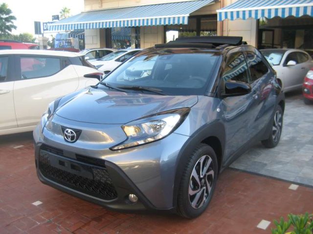 Toyota Aygo X 1.0 VVT-I 72 CV 5P TREND AIR - foto 3 di 4