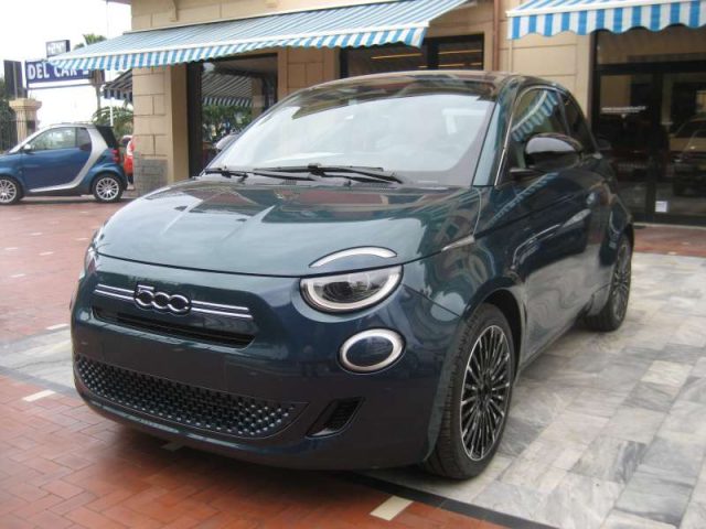 Fiat 500 1.0 HYBRID IKON - foto 2 di 4