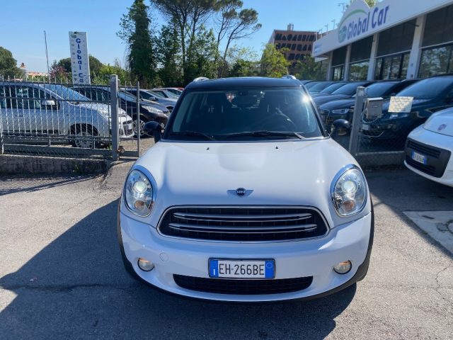 MINI Countryman Mini Cooper D Countryman - foto 2 di 4