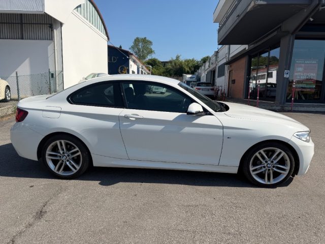 BMW 220 d xDrive Coupé Msport - foto 3 di 4