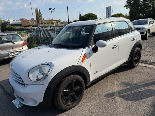 MINI Countryman Mini Cooper D Countryman Automatica - foto 2 di 4