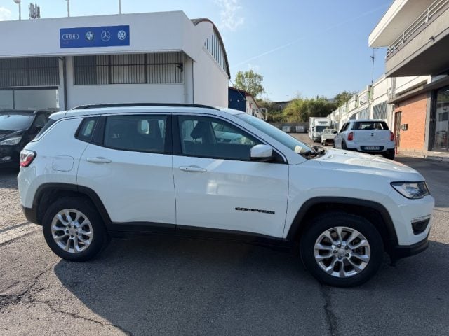 Jeep Compass 1.3 Turbo T4 190 CV PHEV AT6 4xe Business - foto 3 di 4