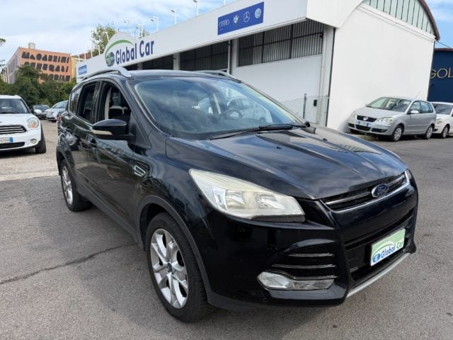 Ford Kuga + 2.0 TDCi 163 CV 4WD DPF usato a CORIANO