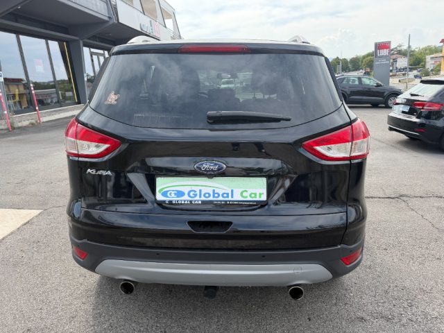 Ford Kuga + 2.0 TDCi 163 CV 4WD DPF - foto 4 di 4