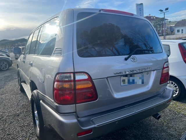 Toyota Land Cruiser 4.2 TD 24V 100, del 2000, 250.000 km, in vendita a Coriano (RN)