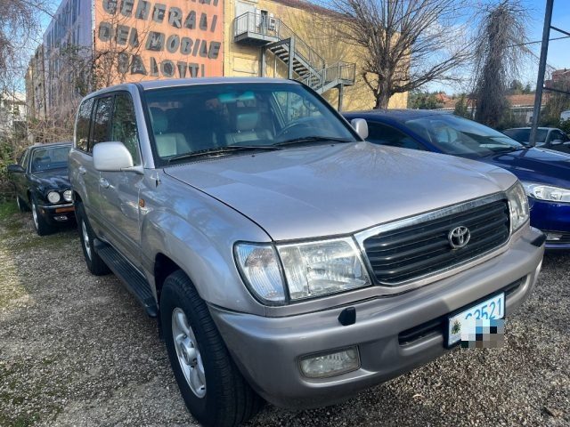 Toyota Land Cruiser 4.2 TD 24V 100 usato a CORIANO