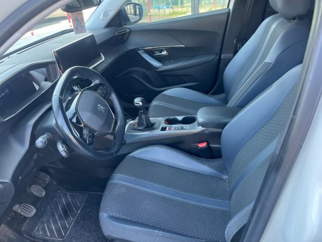 Peugeot 2008 PureTech 130 S&S Allure Pack, del 2021, 65.000 km, in vendita a Coriano (RN)