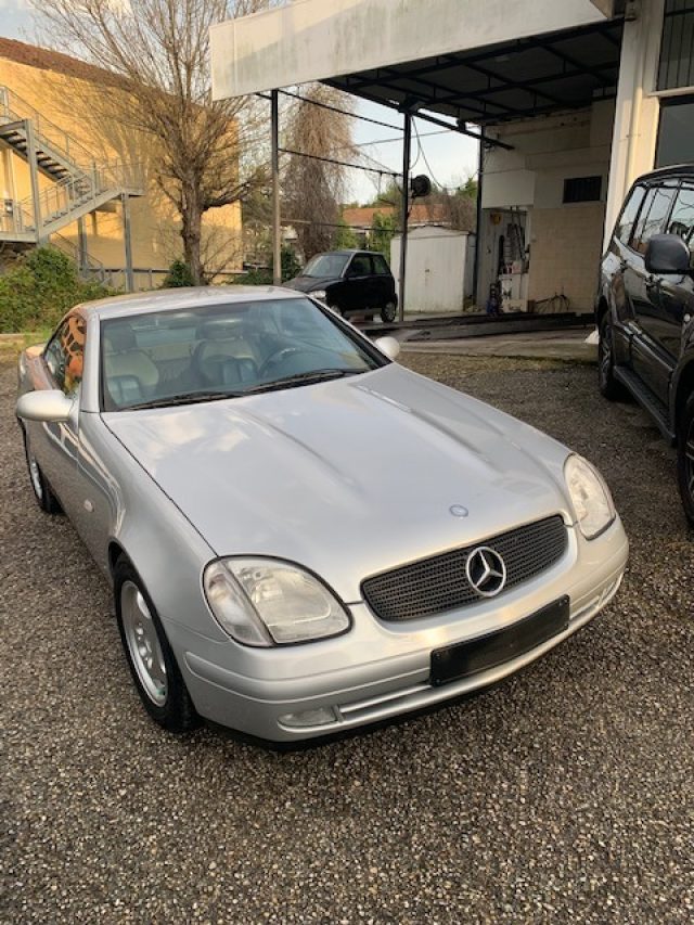 Mercedes-Benz SLK 200 cat usato a CORIANO
