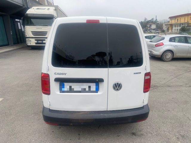 Volkswagen Caddy 1.4 TGI Furgone Business - foto 2 di 4