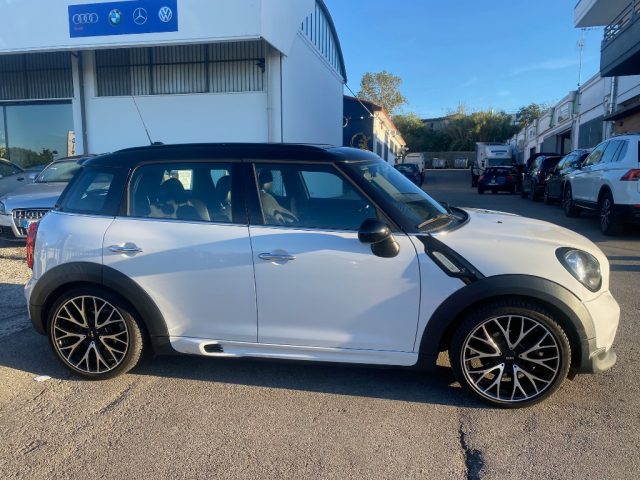 MINI Countryman Mini Cooper SD Countryman Allestimento JCW usato a CORIANO