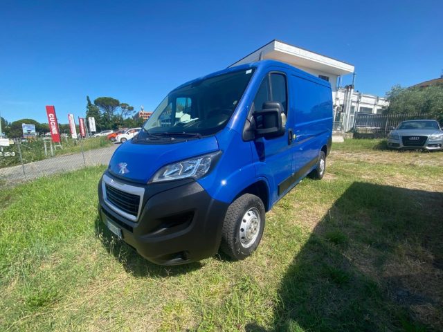 Peugeot Boxer 330 2.2 BlueHDi 140 S&S PC-TN Furgone - foto 2 di 4
