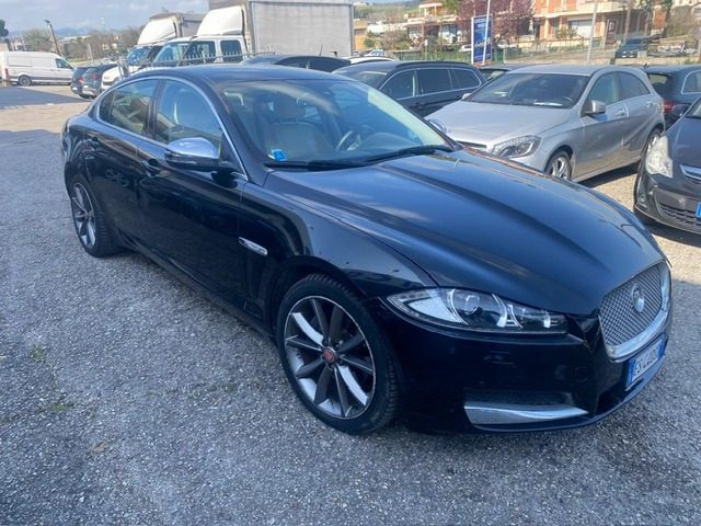 Jaguar XF 2.2 D 200 CV Luxury usato a CORIANO
