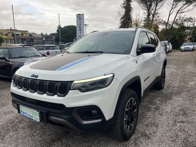 Jeep Compass 1.3 Turbo T4 240 CV PHEV AT6 4xe Trailhawk - foto 3 di 4