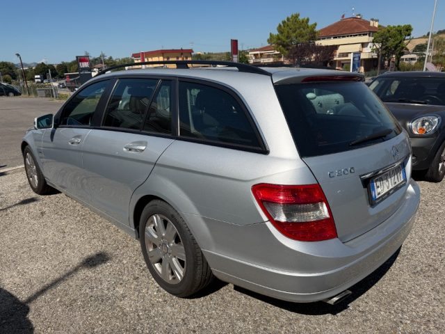 Mercedes-Benz C 200 CDI S.W. BlueEFFICIENCY Classic - foto 4 di 4