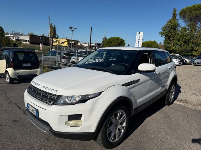 Land Rover Range Rover Evoque 2.2 Sd4 5p. Prestige, del 2012, 229.000 km, in vendita a Coriano (RN)