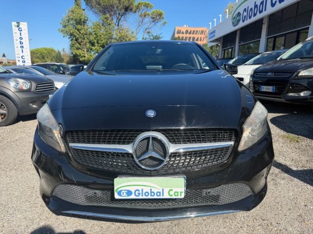 Mercedes-Benz A 180 d Sport - foto 2 di 4