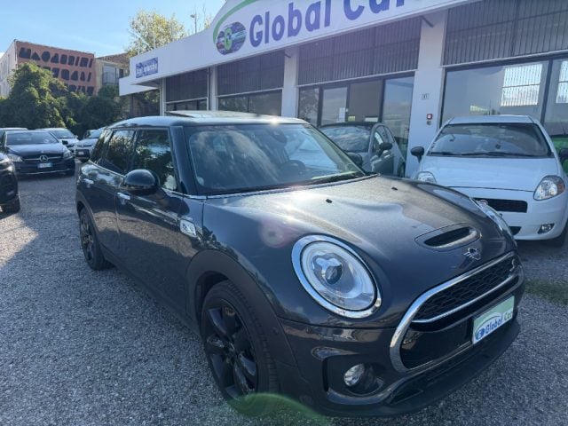 MINI Clubman 2.0 Cooper S Hype Clubman ALL4, del 2018, 99.000 km, in vendita a Coriano (RN)