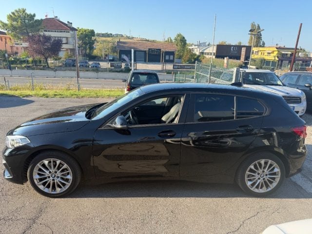 BMW 118 d 5p. Urban - foto 3 di 4