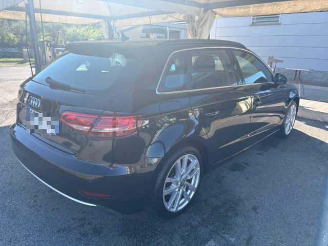 Audi A3 SPB 2.0 TDI Sport - foto 4 di 4