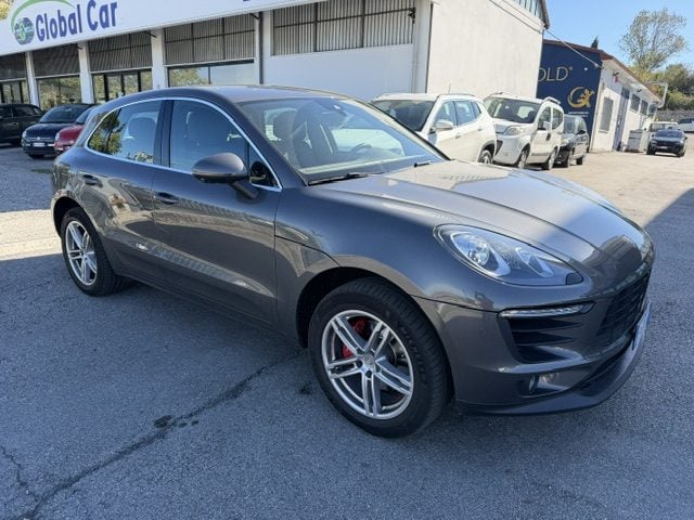 Porsche Macan 2.0 BZ ,SOSPENSIONI,TELECAMERA 360,SEDILI ELET., del 2018, 104.420 km, in vendita a Coriano (RN)