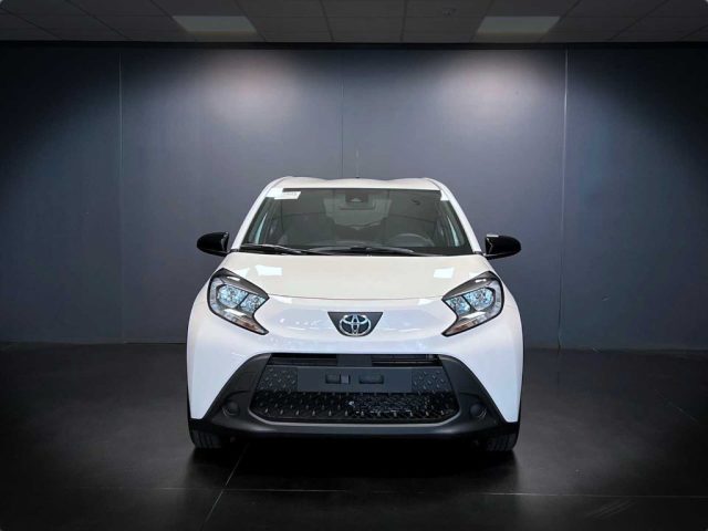 Toyota Aygo X 1.0 VVT-i 72 CV 5 porte Active #Vari.Colori - foto 2 di 4
