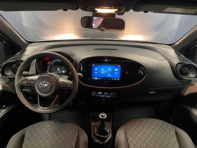 Toyota Aygo X 1.0 VVT-i 72 CV 5 porte Trend Air - foto 4 di 4