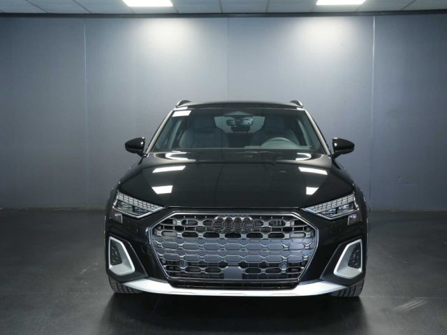 Audi A3 allstreet TDI 110 kW S tronic Identity Contrast - foto 2 di 4