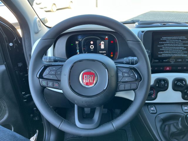 Fiat Panda 1.0 FireFly S&S Hybrid Pandina #5posti, del 2025, 1 km, in vendita a Mirano (VE)