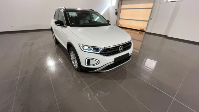 Volkswagen T-Roc 1.0 TSI Edition Plus 116CV #Vari.Colori - foto 3 di 15
