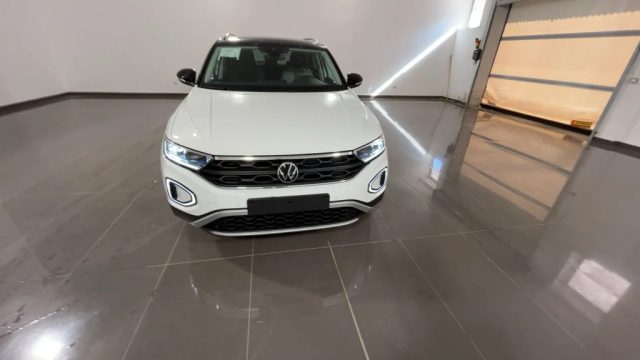 Volkswagen T-Roc 1.0 TSI Edition Plus 116CV #Vari.Colori - foto 2 di 15
