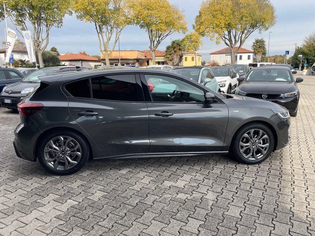 Ford Focus 1.0 EcoBoost Hybrid 125 CV 5p. ST-Line - foto 4 di 4